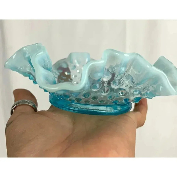 VTG Fenton Ruffled Blue Hobnail Glass Candy Dish Crimped Edges Home Decor - Picture 12 of 16